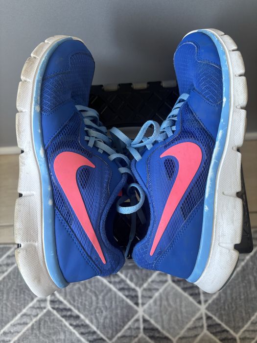 Дамски маратонки NIKE