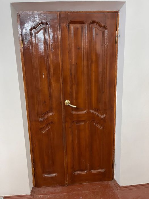 Продам межкомнатные двери