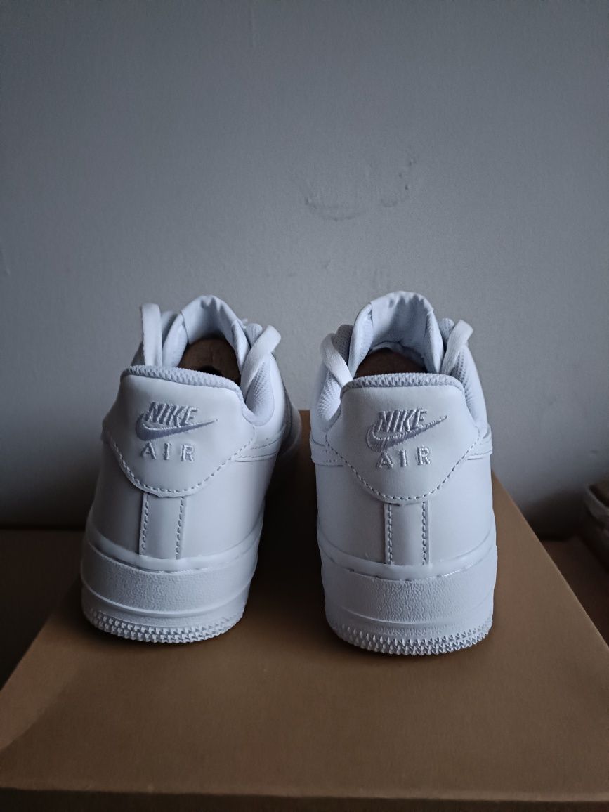 Nike Air Force 1 '07 номер 38.5 код 61A
