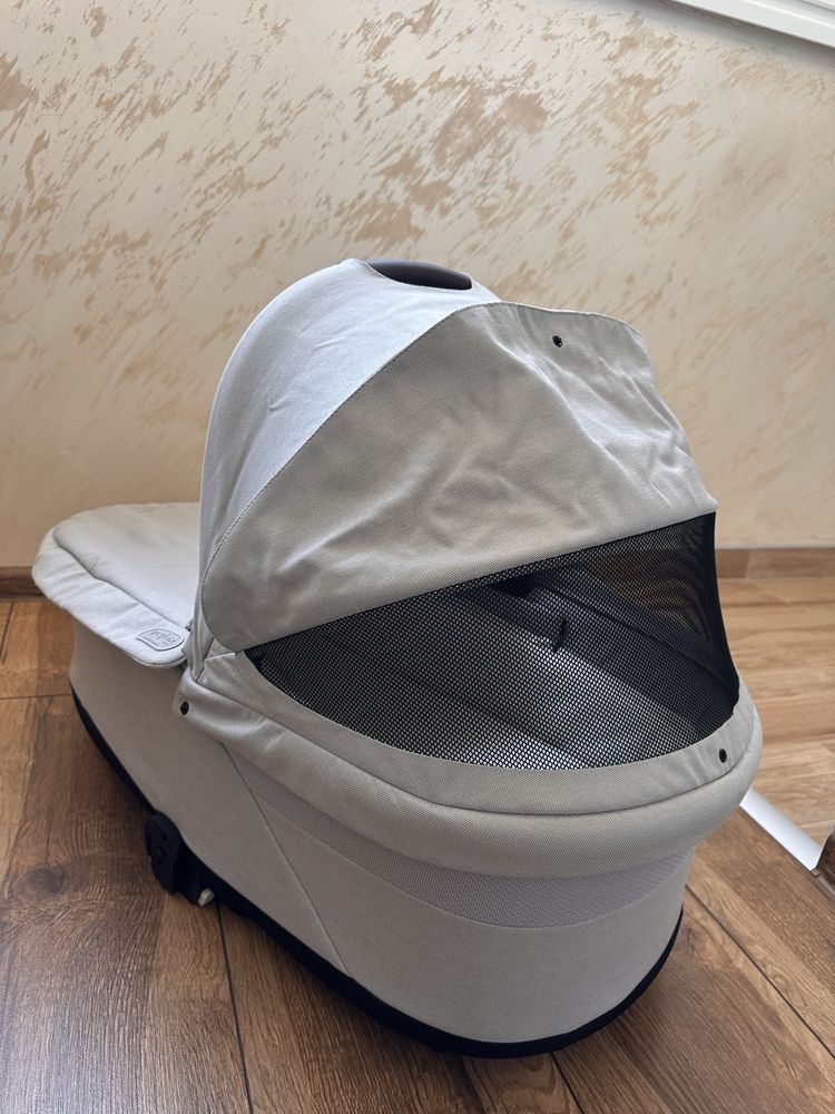 Cybex Cot S Lux - кош за новородено 2023г модел