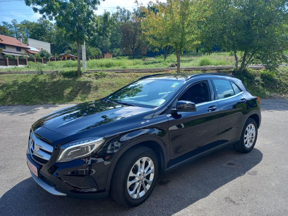 Mercedes-Benz GLA Unic proprietar