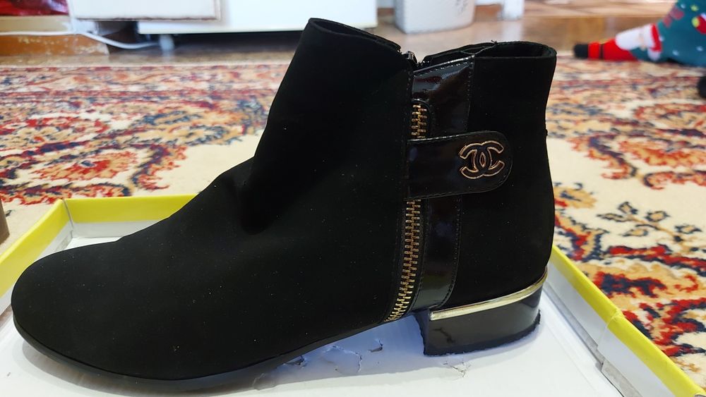 Женские ботинки весна - осень