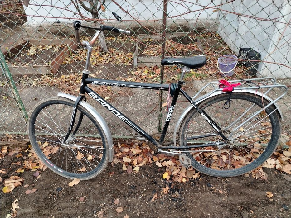 Срочно продам велосипед ездить можно на работу Урал