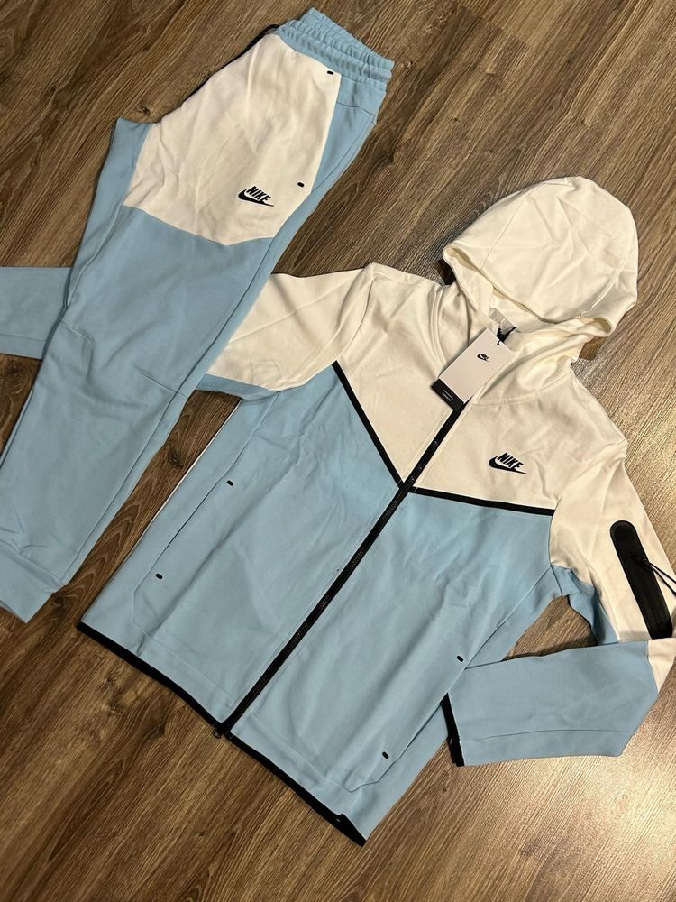 Nike tеch Кортез Промо
