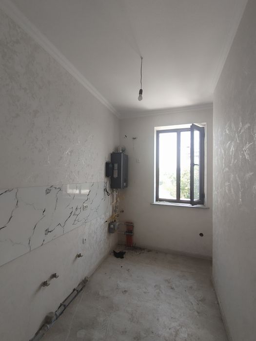 Продаётся 2х комнатная новостройка на Юнусобаде