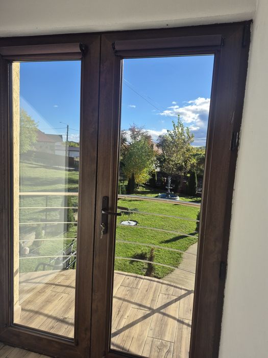 Camere disponibile 180lei 2 pers/noapte și 100lei 1 per.