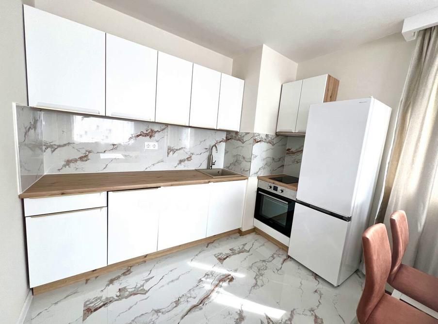 Дава се под наем Двустаен апартамент в Пловдив, Остромила - 65 кв.м за 500 € - Снимка #3