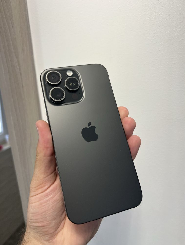 Vand iphone 15 pro max 256