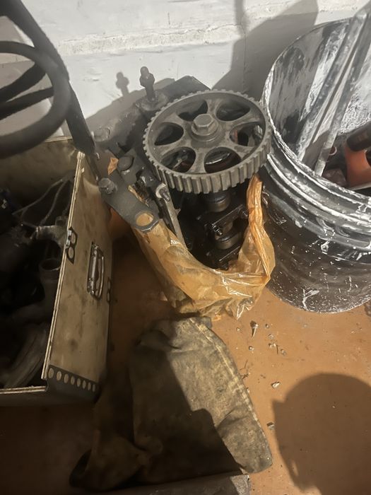 Продам галовку на ауди 1,8