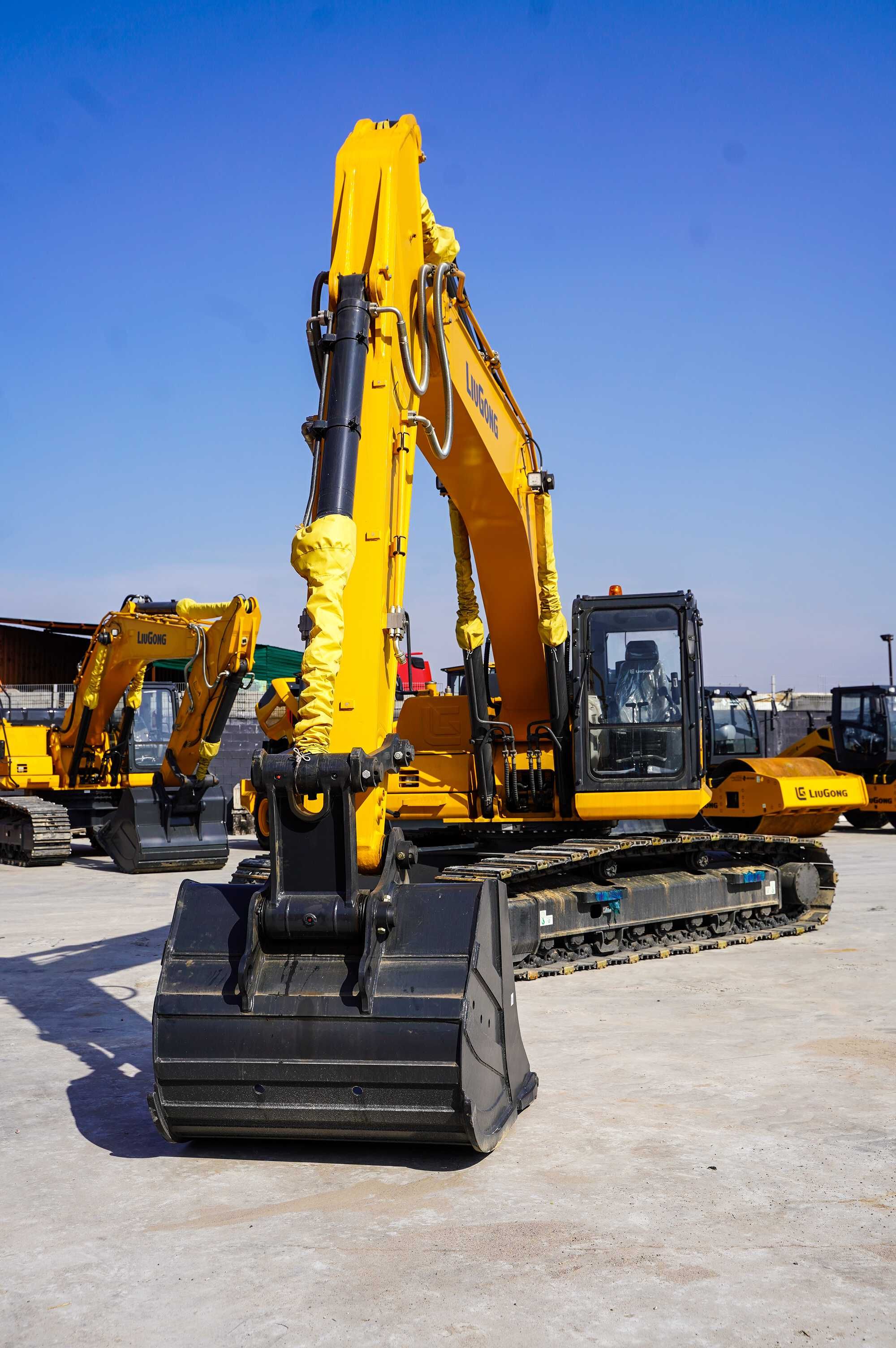 Гусеничный Экскаватор LiuGong 925E