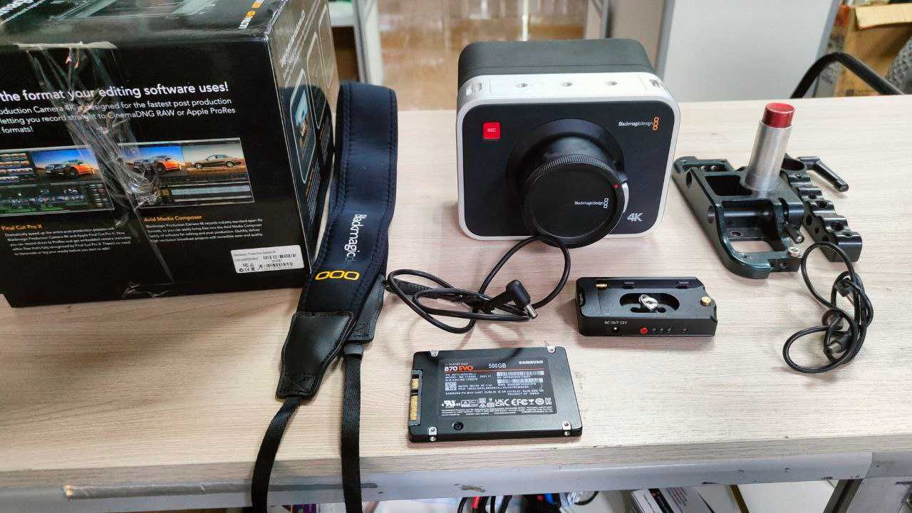 кинокамера Blackmagic design production 4k camera
