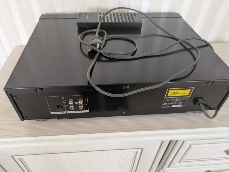 CD плейър Sony CDP-970 250лв