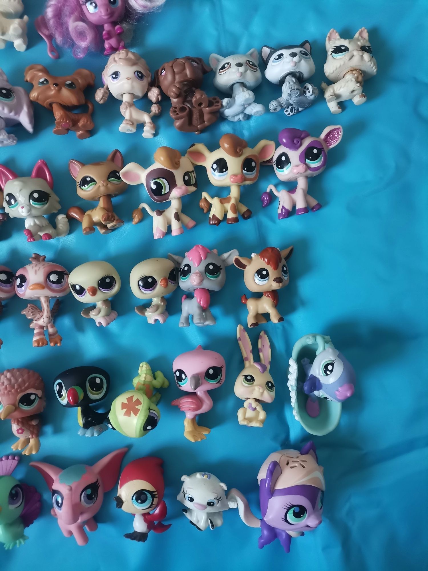 Citiți descrierea de mai jos Figurine Littlest Pet Shop Lps Hasbro