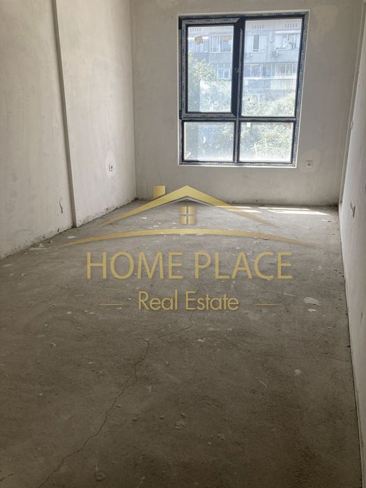 Продава се Тристаен апартамент в Варна, Левски - 111 кв.м за 1802 €/кв.м - Снимка #10