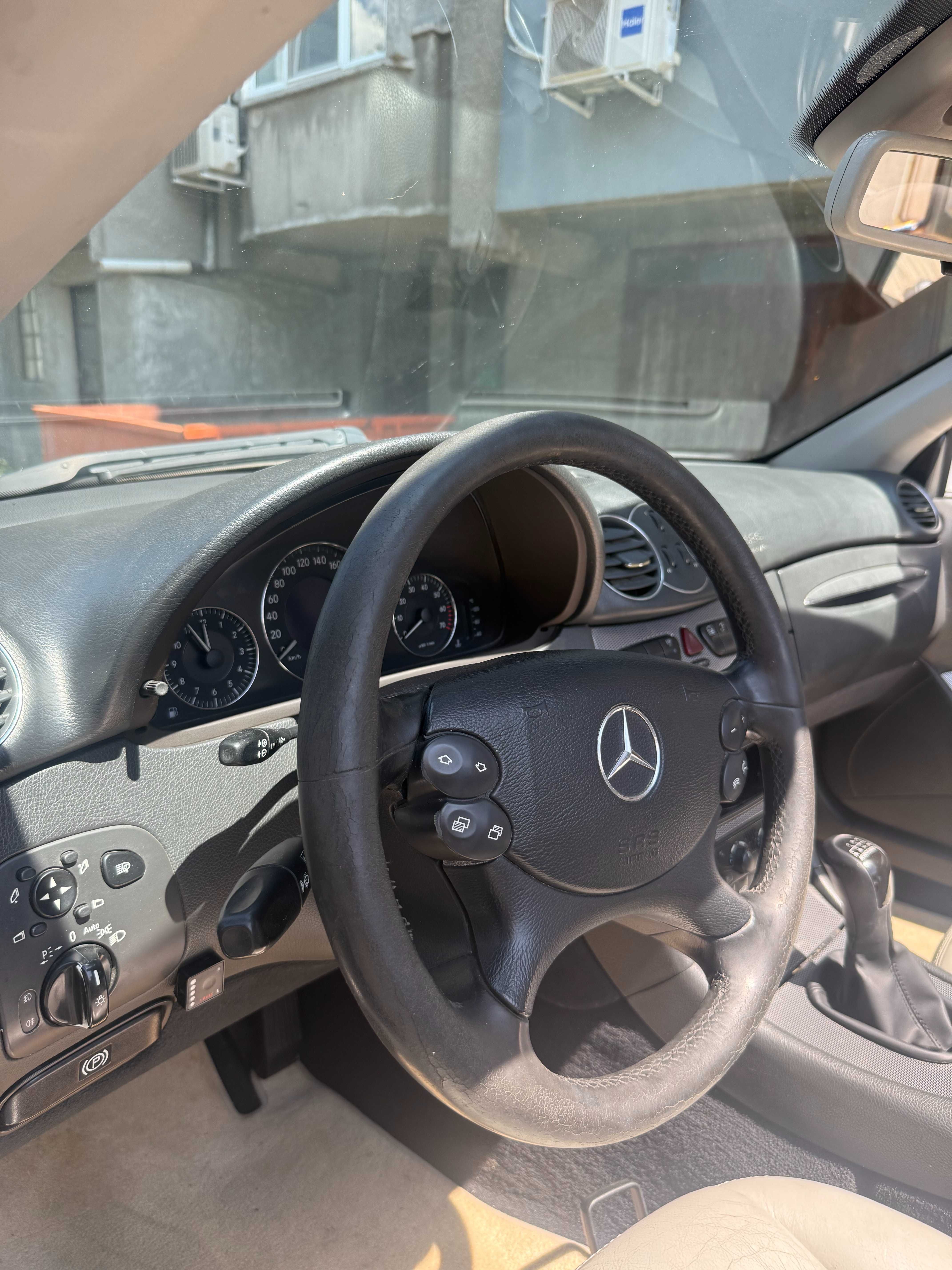 Mercedes Benz CLK 200 Kompressor Avantgarde Cabrio