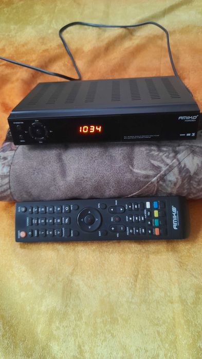 Receiver satelit