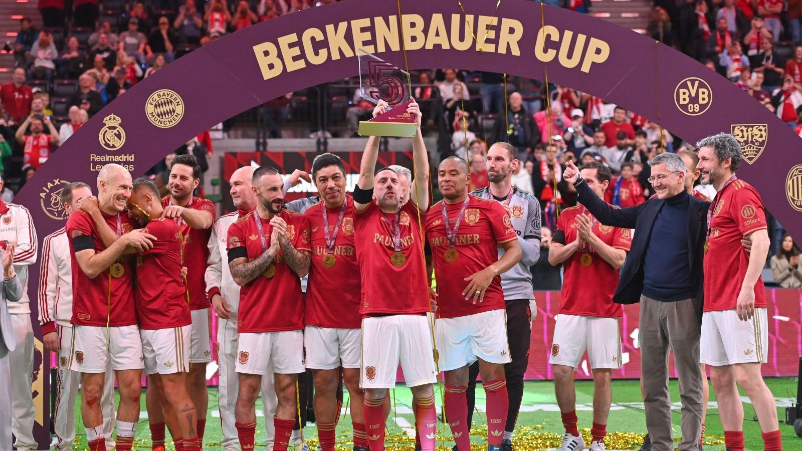 Екип Bayern Munchen размер М