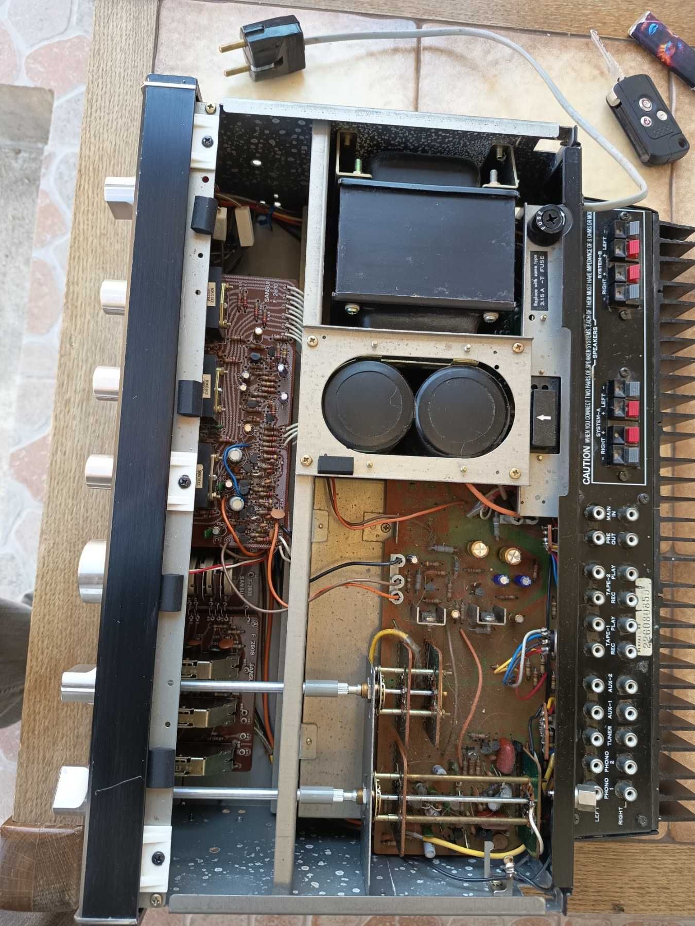 Sansui AU7900 Amplifier
