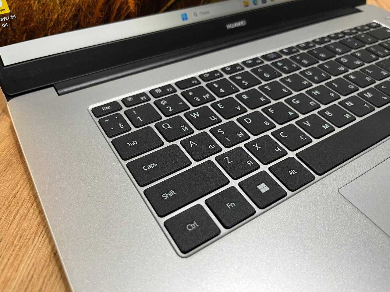 HUAWEI Core i3-11/ОЗУ 8/SSD 256/Без царапин В Идеале Гарантия!