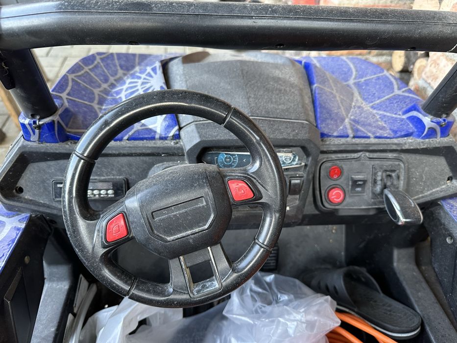 UTV MX cu baterii noi