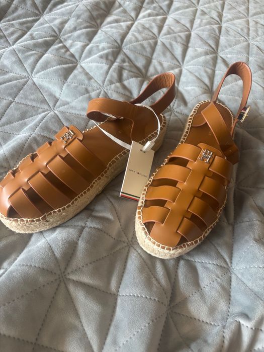 Женски нови сандали Tommy Hilfiger