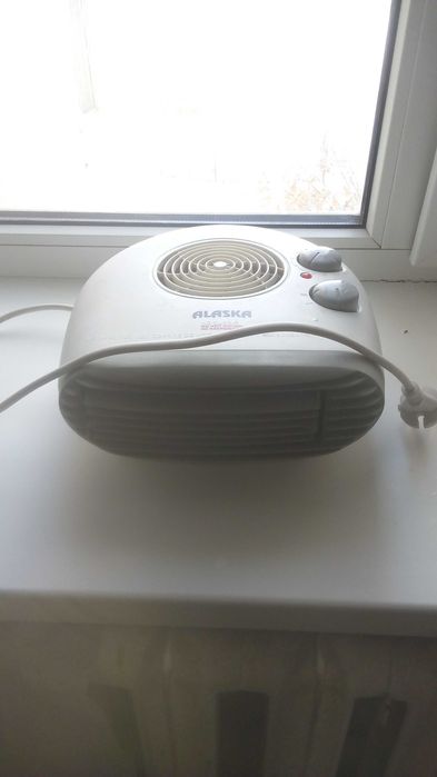 Обогреватель ALASKA. Модель FH-6. 2000 Ватт. Цена. 3000т. р-н. Встреча