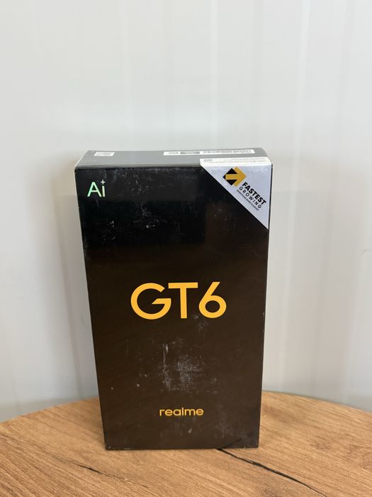 Realme GT6 256gb/8gb ram razor green, liber in orice retea