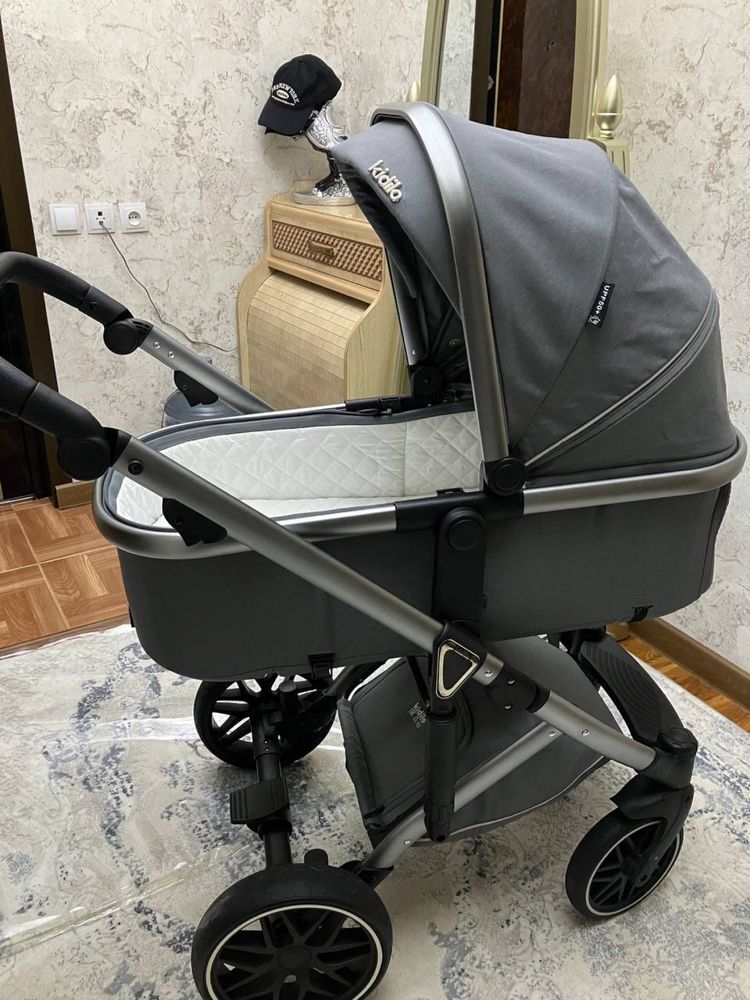 Kidilo коляска качественное удобное