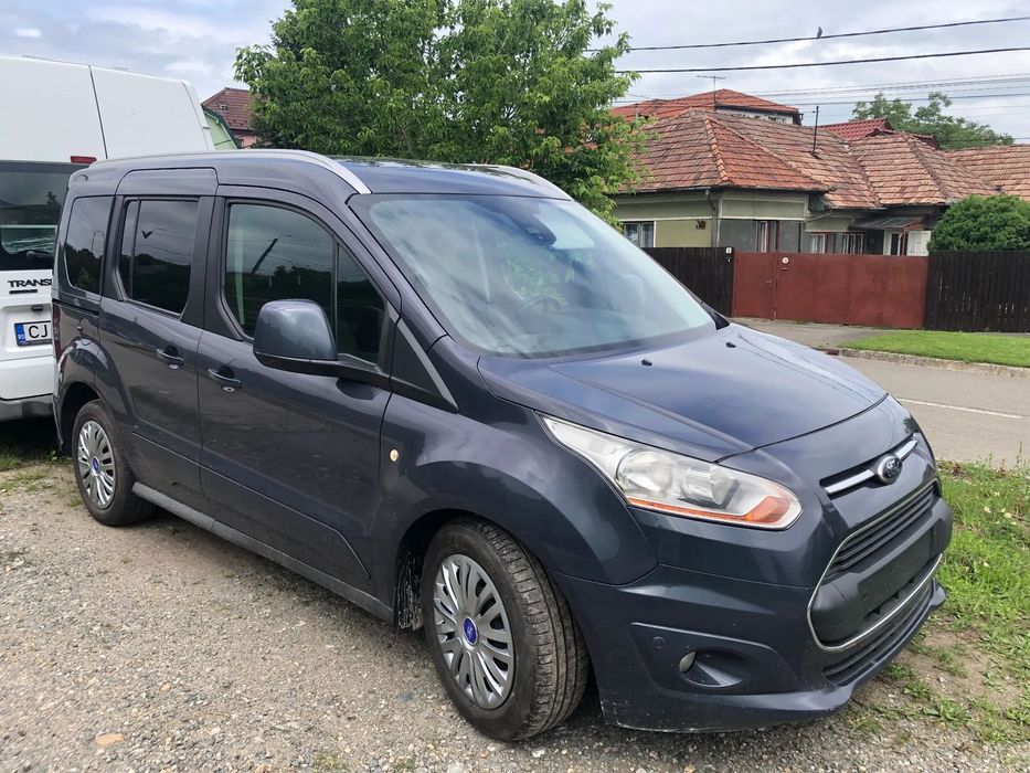Ford Tourneo Connect Ford Tourneo Connect 1,0 EcoBoost 5 Locuri An 2014 Motor Defect !