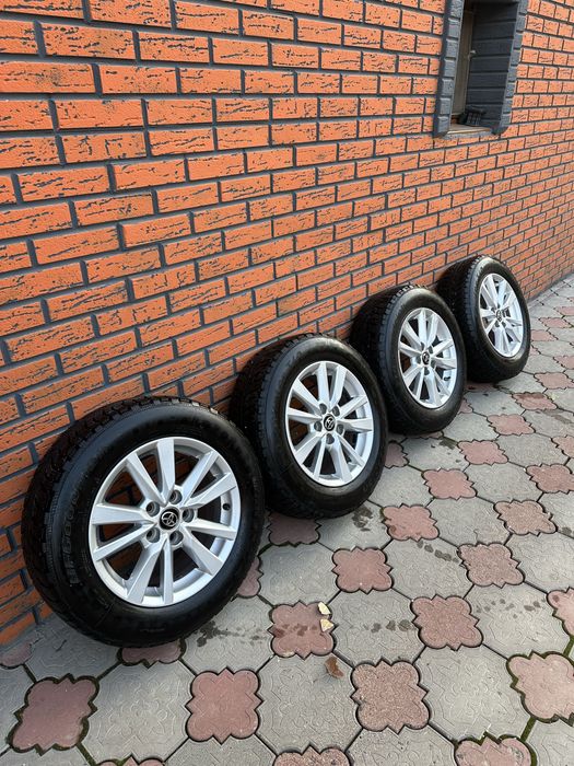 Диски с резиной на камри