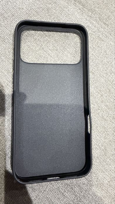 кейсиве, 3 броя, нови, за iPhone 17 Pro Max, цената е за трите заедно