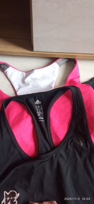 Спортни дрехи за тренировки