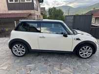 Vând Mini Cooper D.