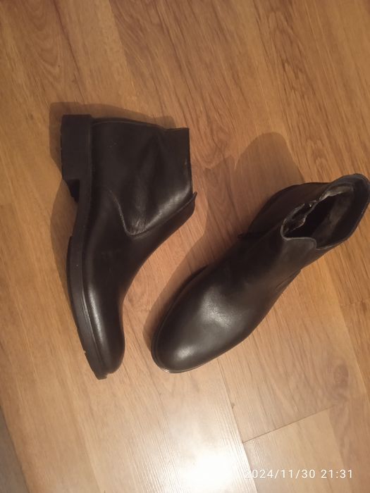 Продам сапоги р 43  кожа
