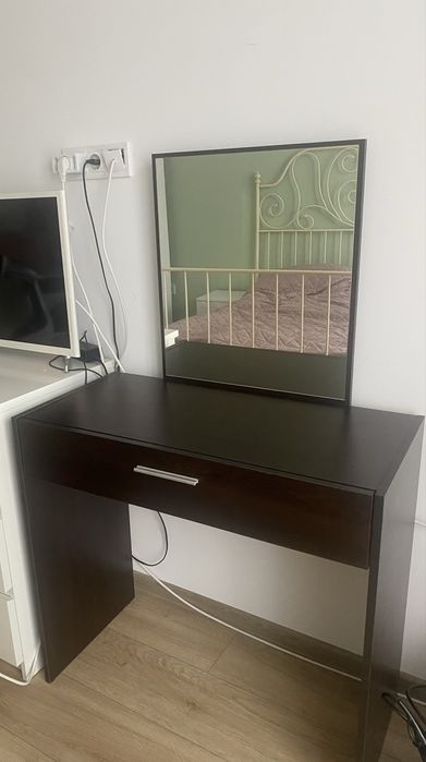 Тоалетка цвят Венге