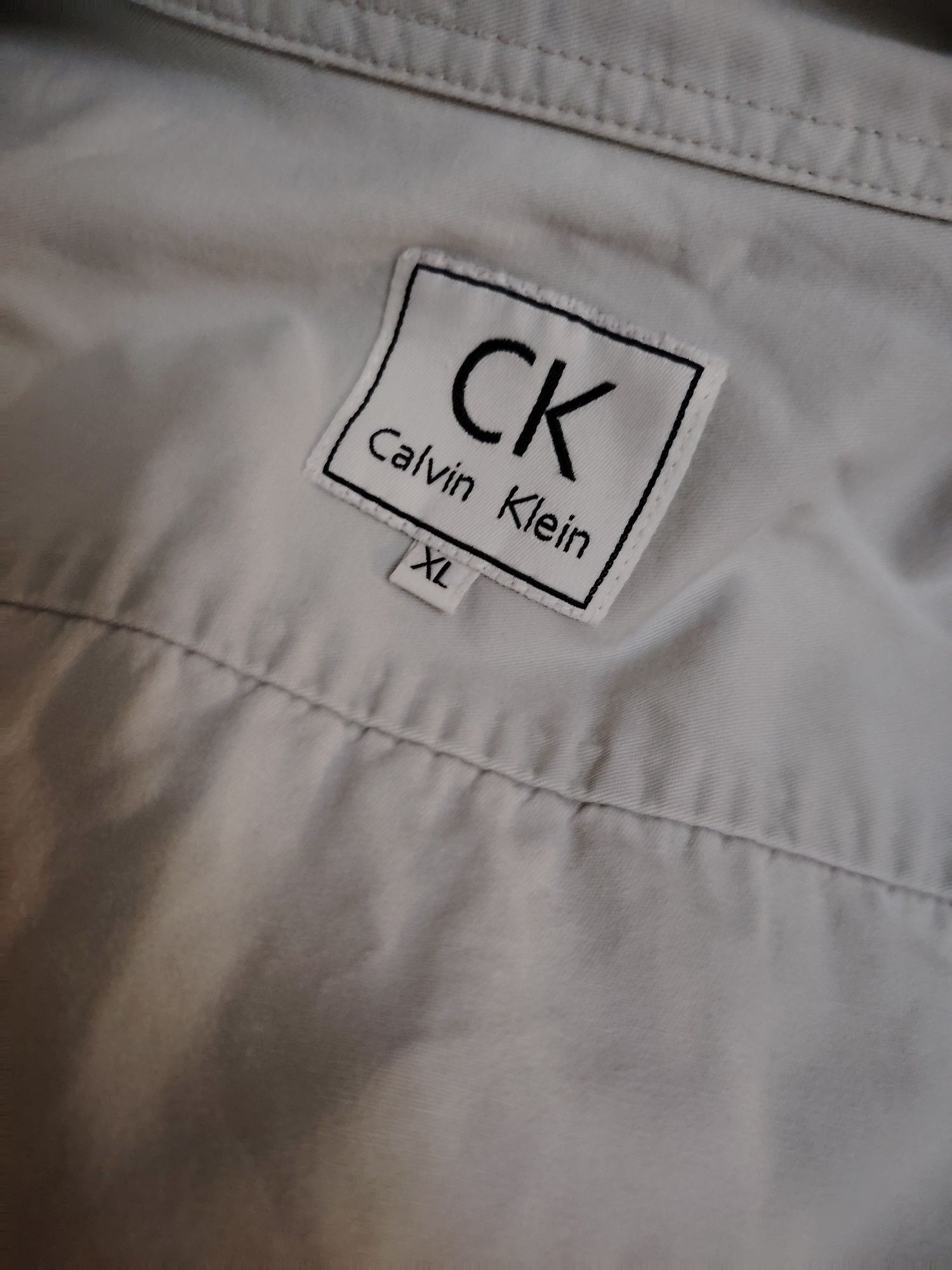 Calvin Klein риза