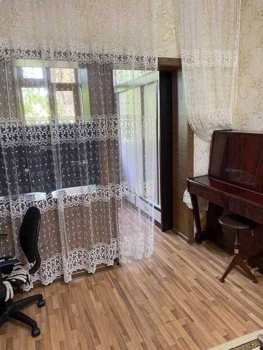 Продаётся квартира 2/3/5 Карасу-1 С ремонтом 64м2 частично с мебелью