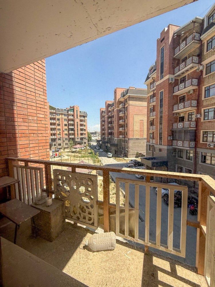 ПРОДАЕТСЯ квартира 3/3/9, 86м2 кирпич, новостройка, Паркентский