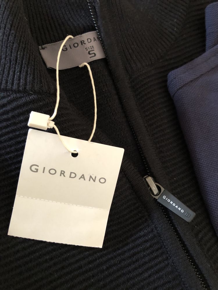 Новые кофта и рубашка-поло бренда GIORDANO