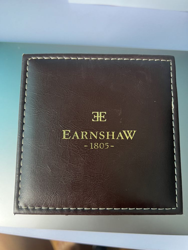 Смарт часовник Earnshaw