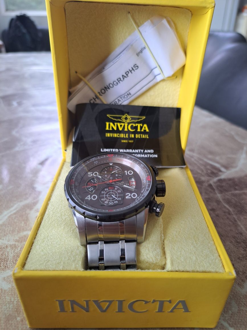 Мъжки часовник Invicta aviator 17204