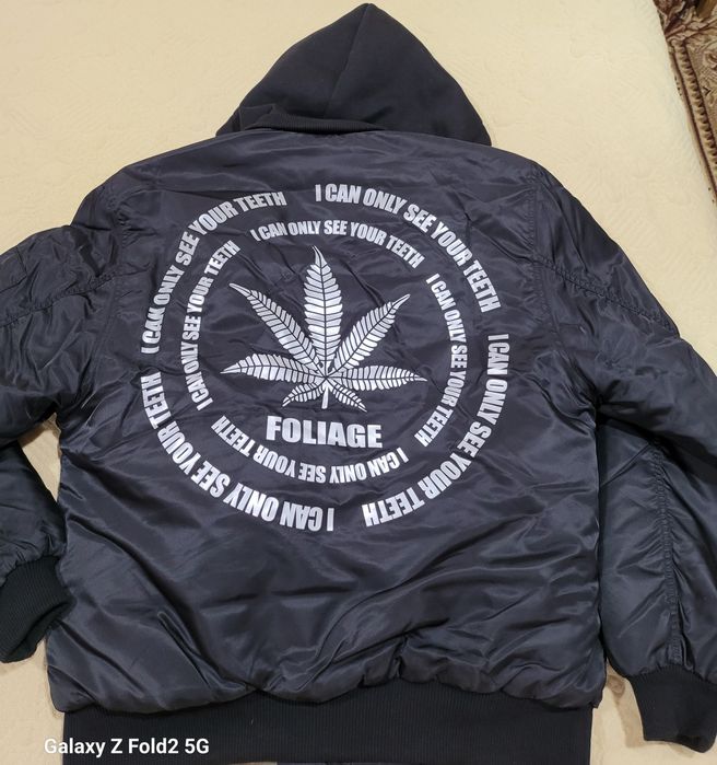 Продаётся мужская куртка