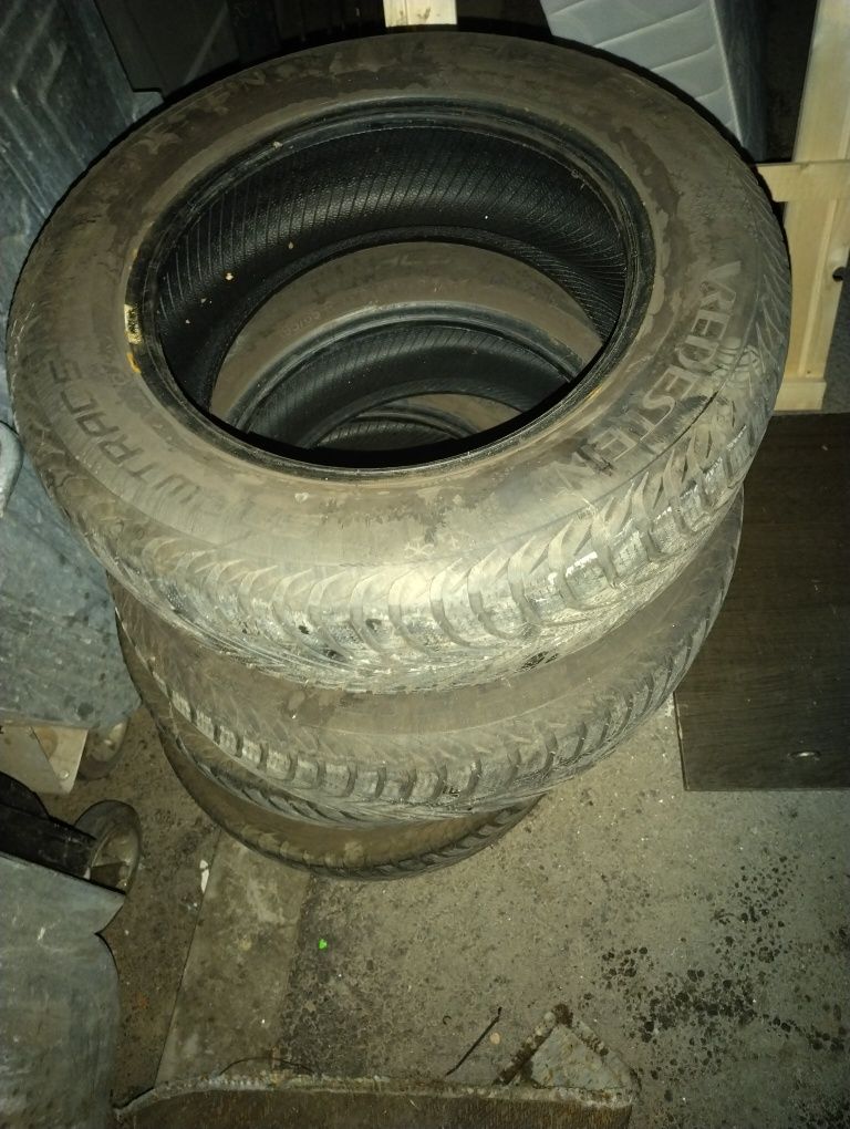 Холандски всесезонни гуми Vredestein Snowtracs 15 цола