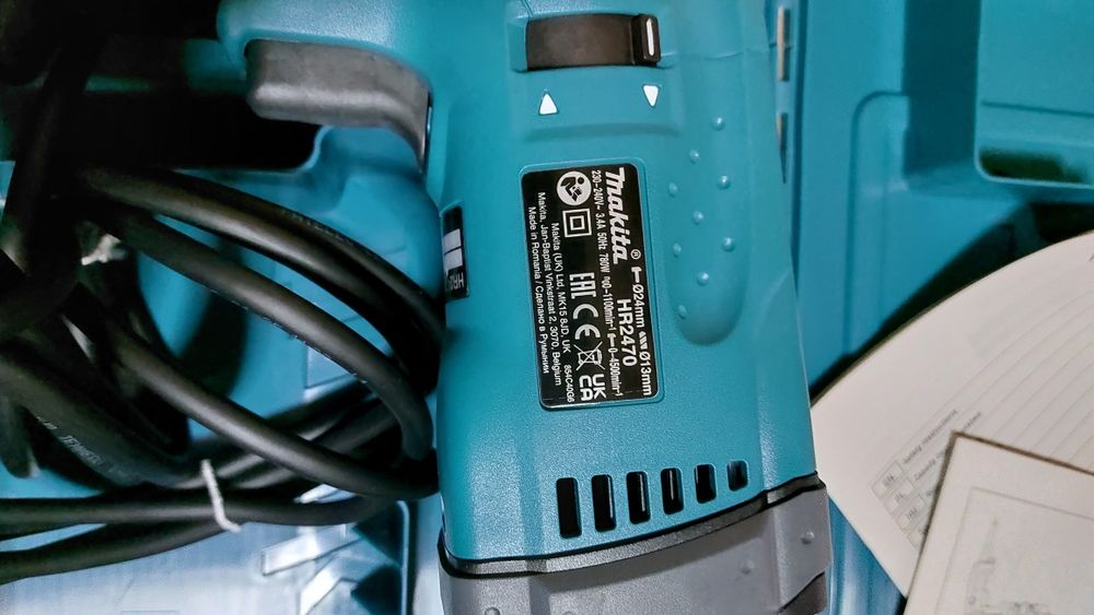 Ciocan rotopercutor Makita HR2470