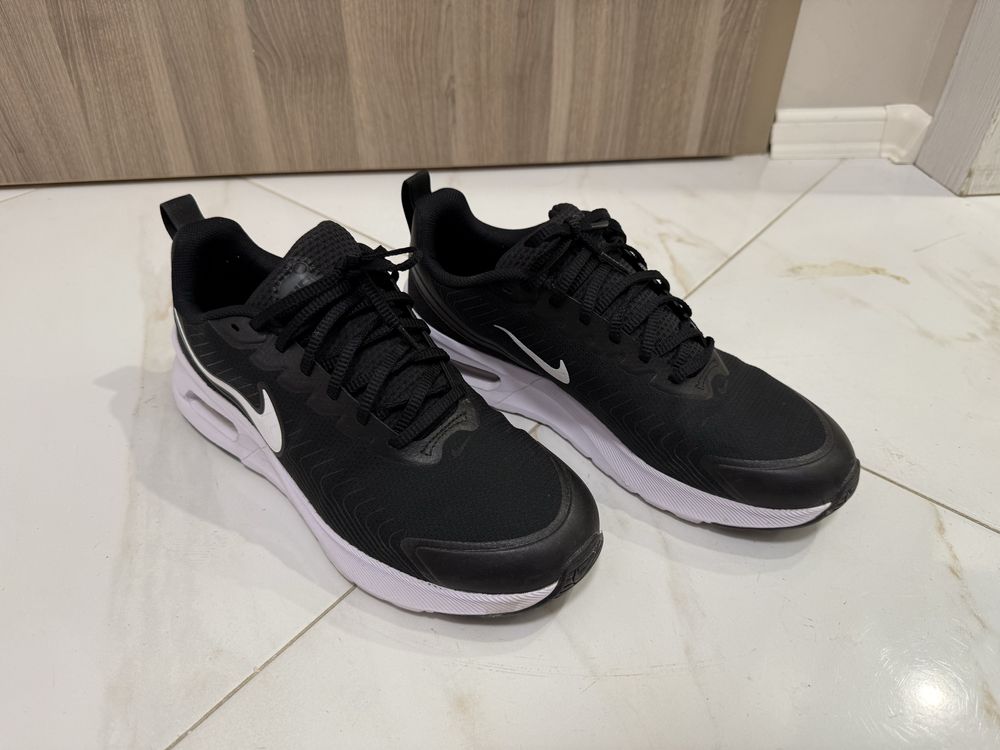 Nike Air Max Nuaxis 45.5