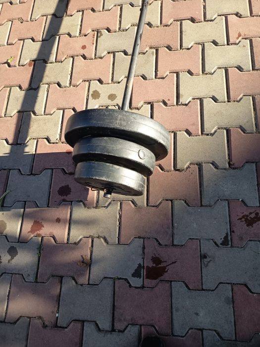 Banca bodybuilding cu bara si greutati