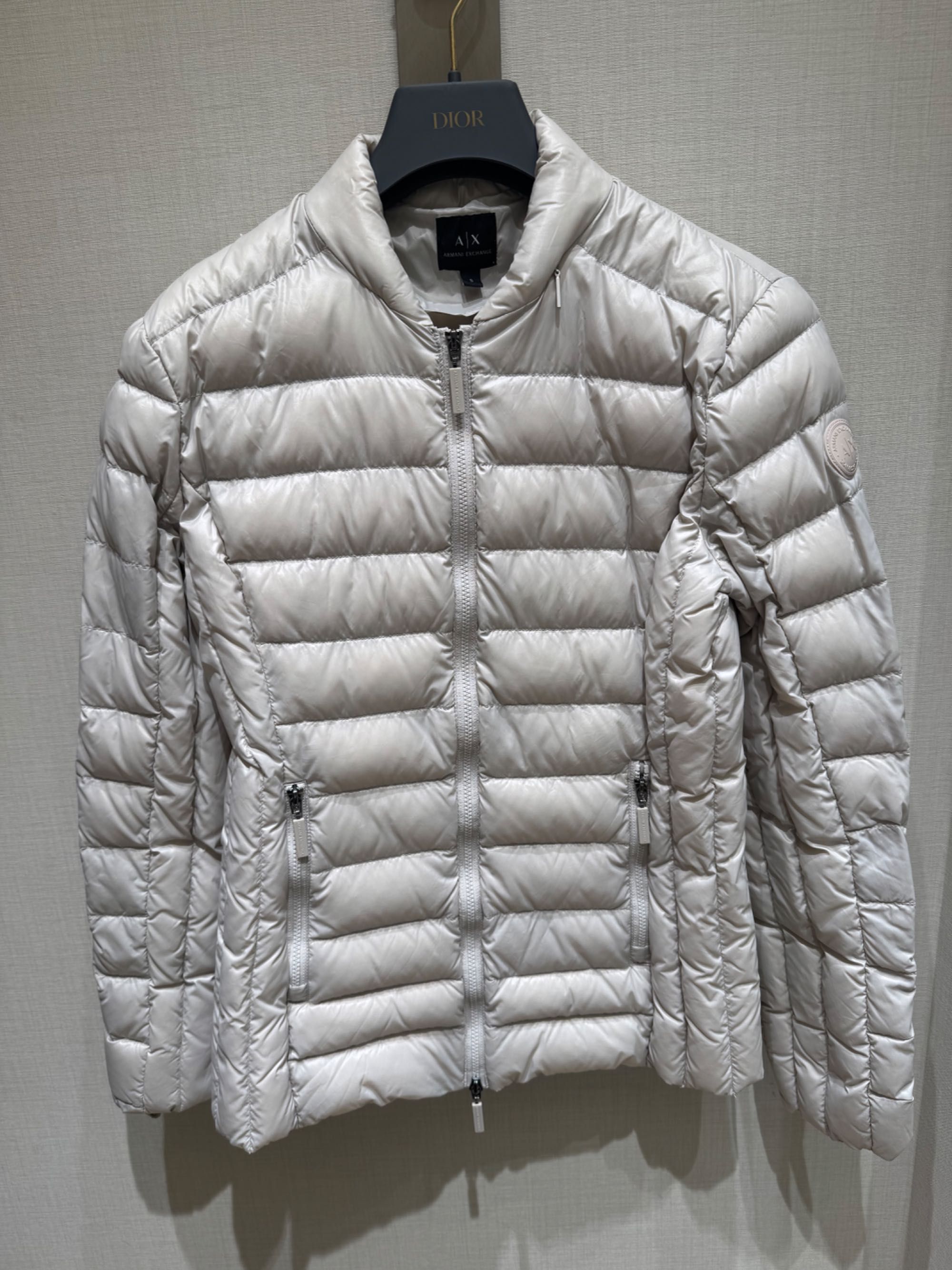 Armani яке от пух