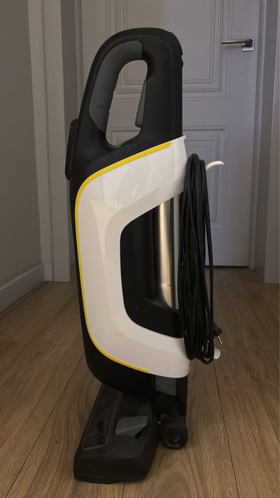 Пылесос karcher.
