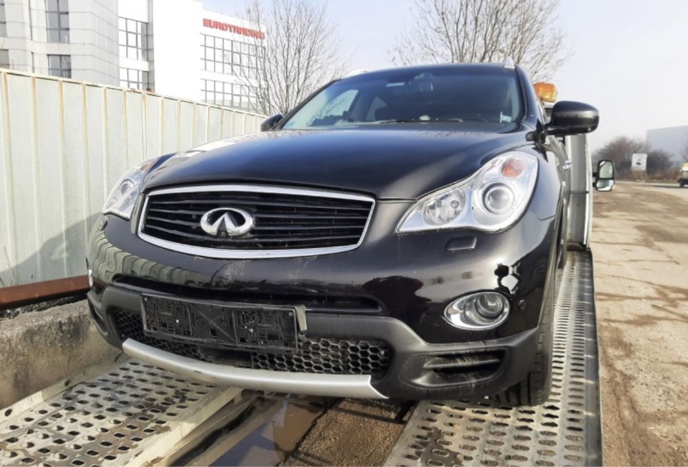 Infiniti qx50 3.0D на части