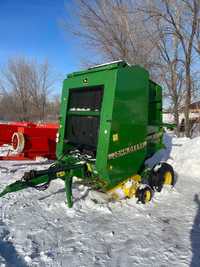 Пресс-подборщик John Deere